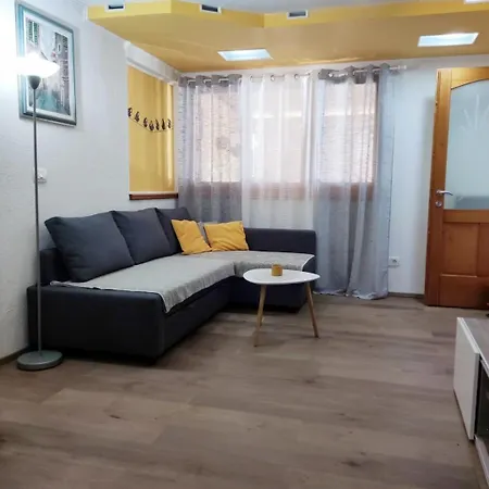 Istra Apartment *